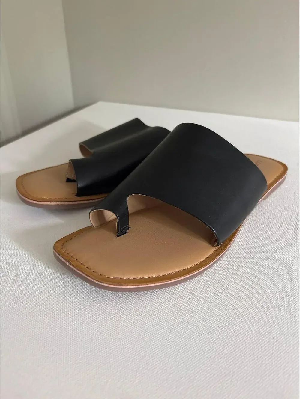 Lucky Brand Vayleri Toe Ring Slide Sandals 10